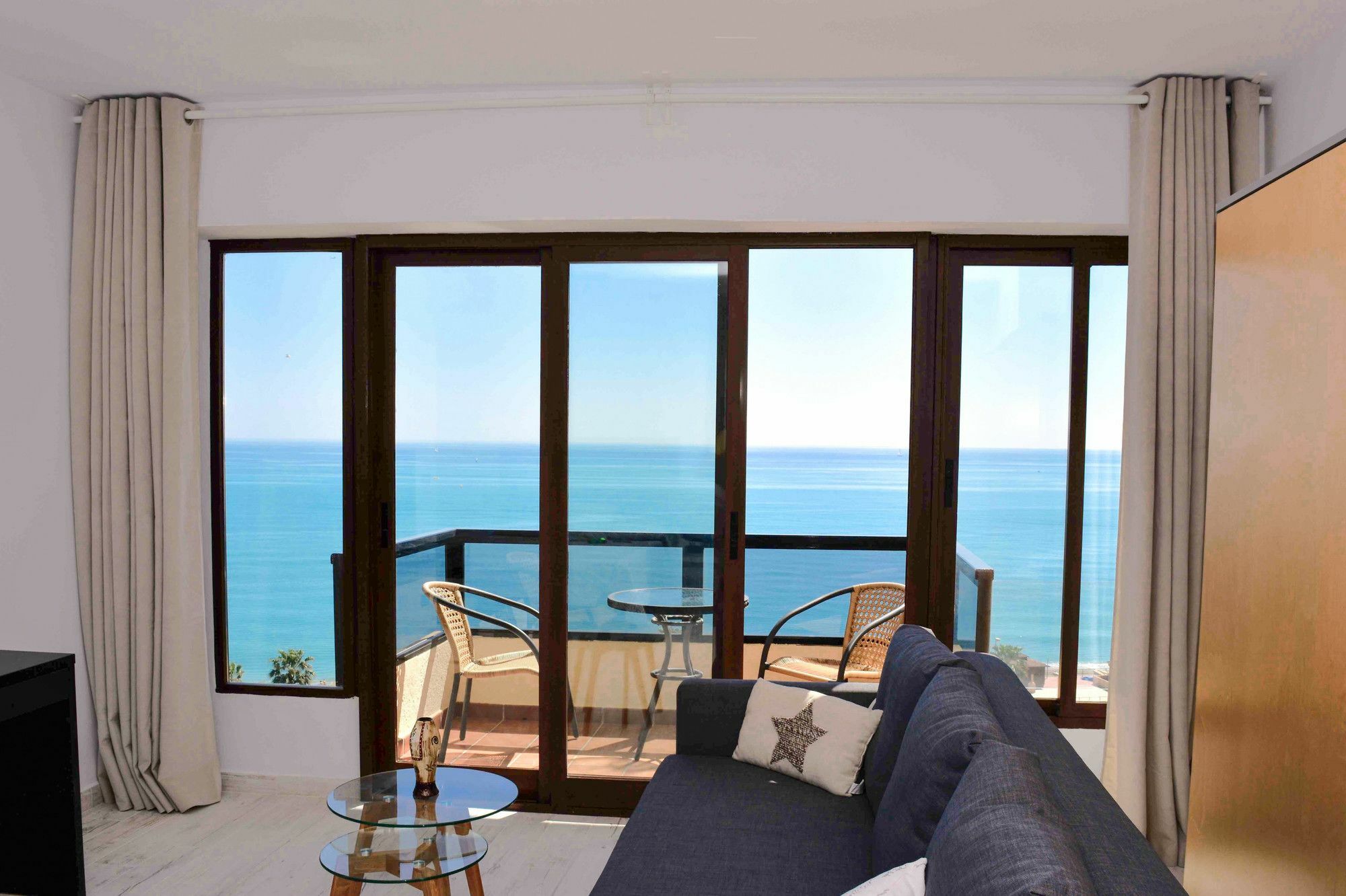 Aloha Playa Benalmadena Canovas ภายนอก รูปภาพ